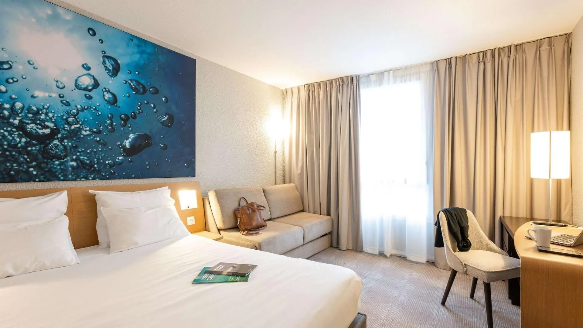 Novotel Grenoble Nord Voreppe 4*,  França