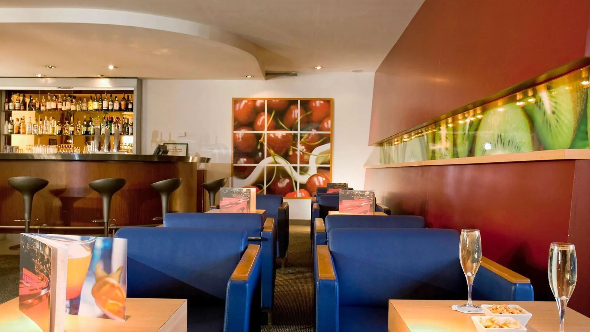 Novotel Grenoble Nord Voreppe Hotel