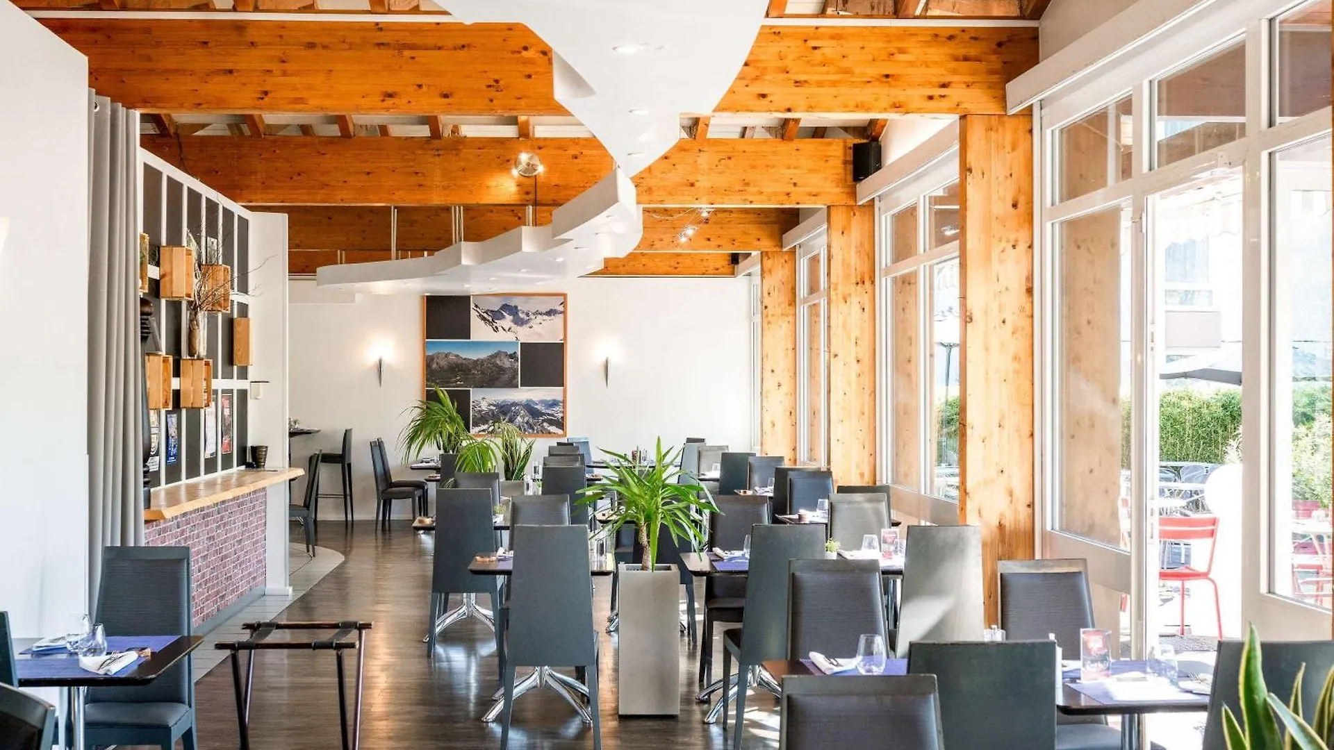**** Hotel Novotel Grenoble Nord Voreppe França