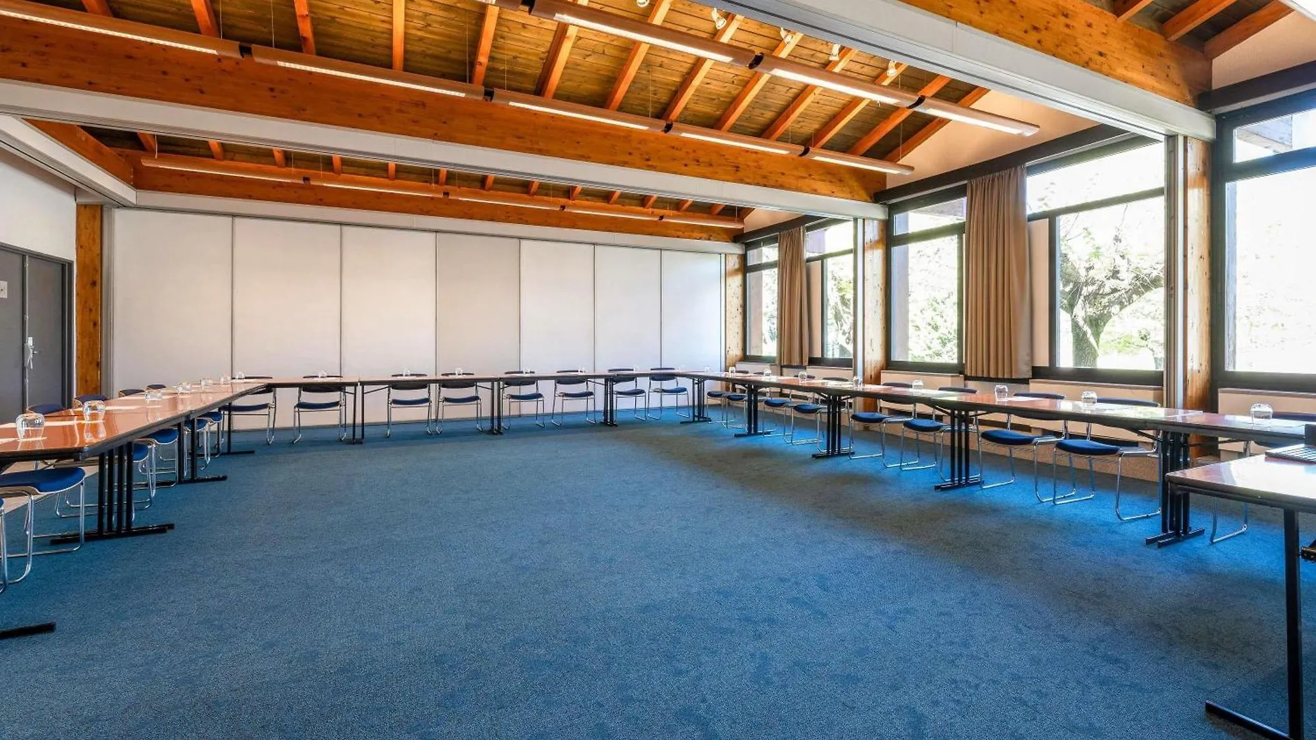Novotel Grenoble Nord Voreppe 4*,