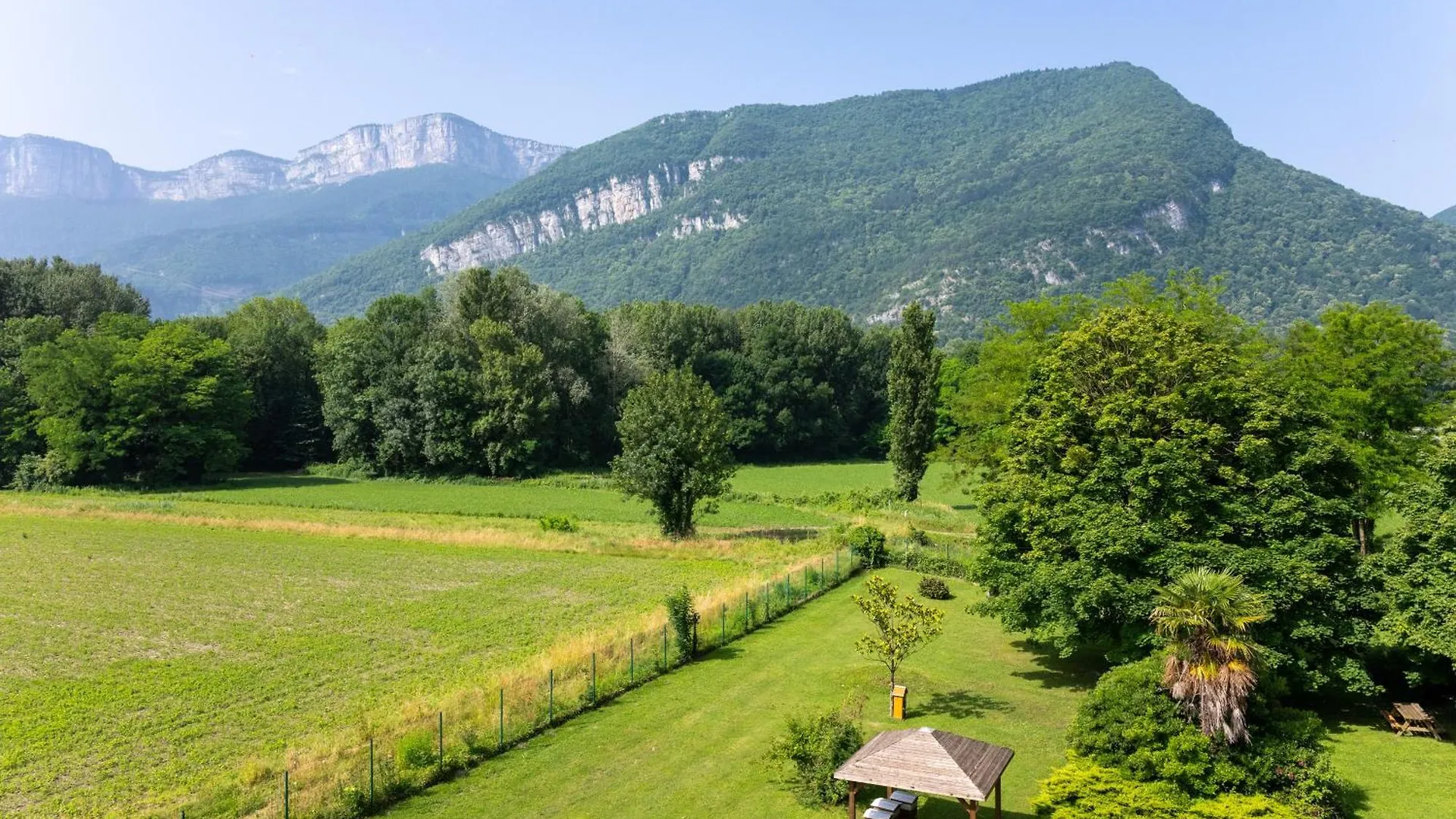 Novotel Grenoble Nord Voreppe Hotel