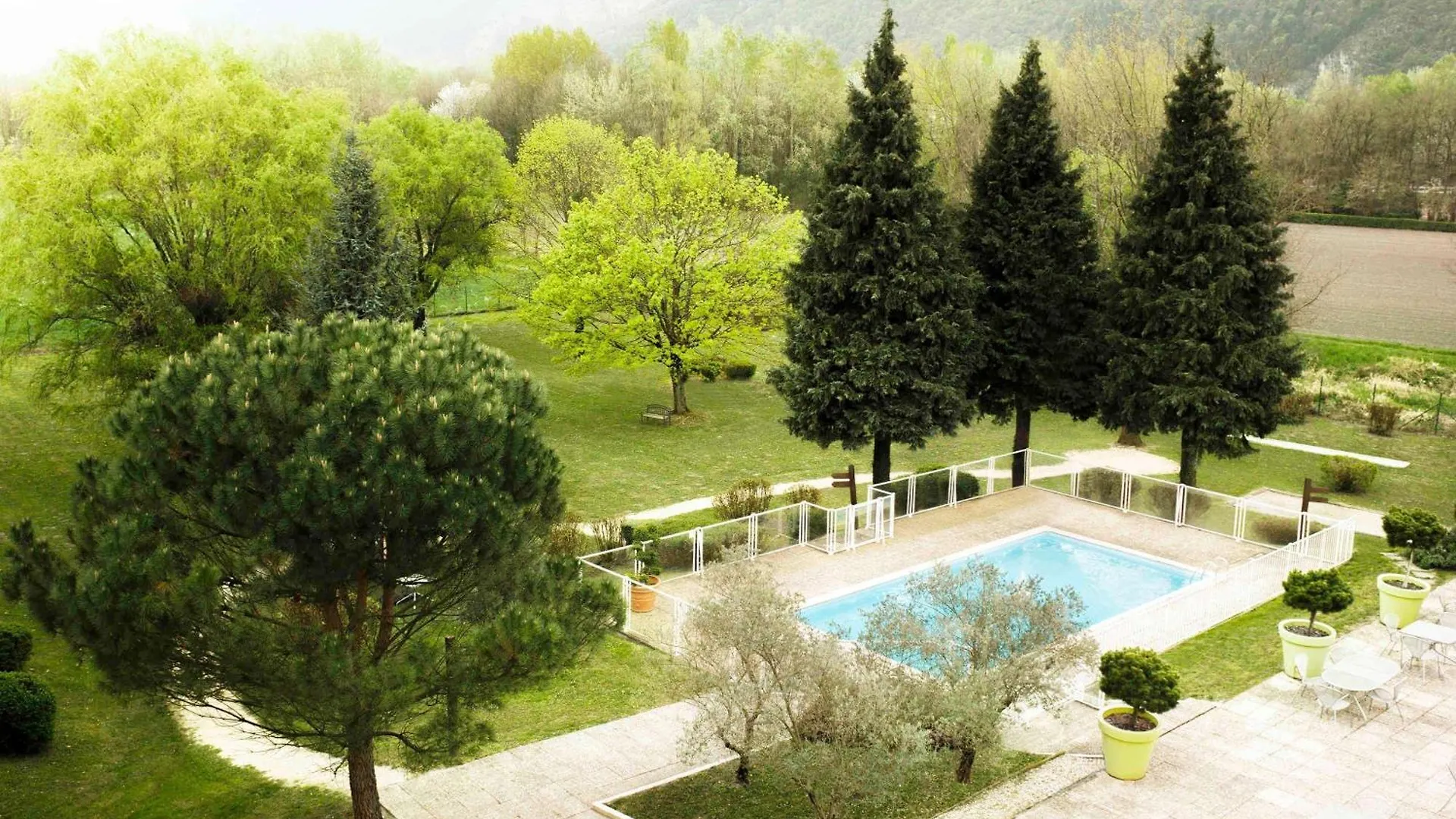 **** Hotel Novotel Grenoble Nord Voreppe France