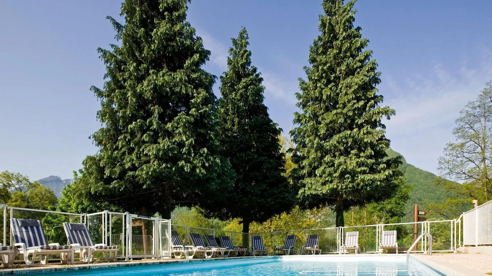 **** Hotel Novotel Grenoble Nord Voreppe France